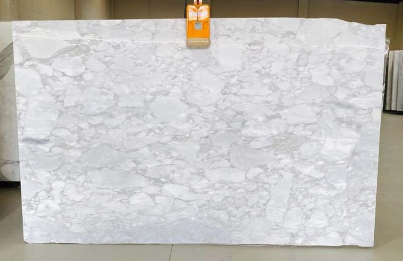 Arabescato Vagli Marble Block 176720 e1675213935474